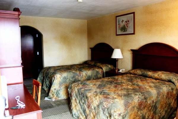 Summit Inn Hempstead Ruang foto